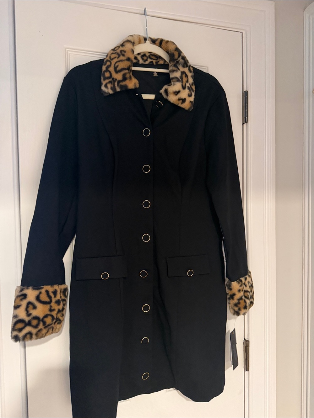 Scotch & Soda Black Trench Coat with Leopard Faux-Fur Trim